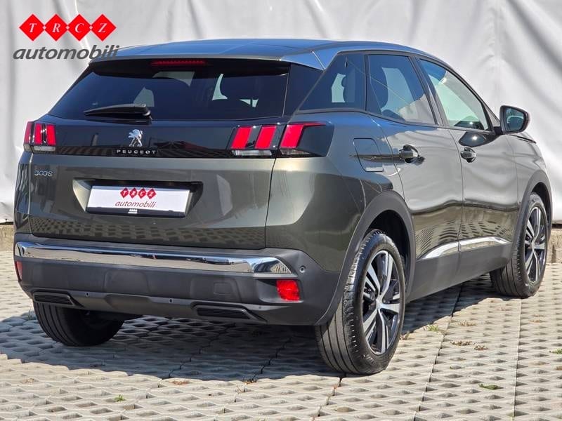 PEUGEOT 3008 1.5 HDI AT