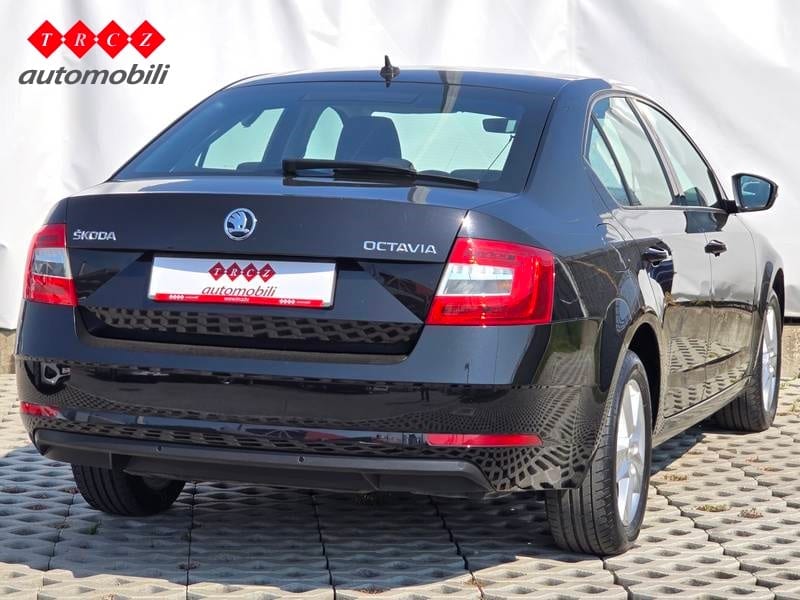 ŠKODA OCTAVIA Style 1,6 TDI - 3
