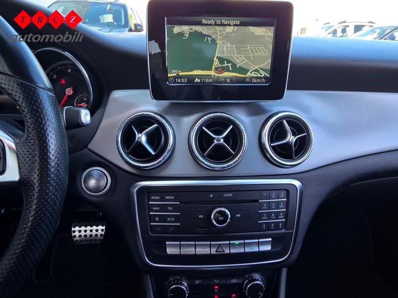 MERCEDES CLA 200d AMG STAR EDITION - 10