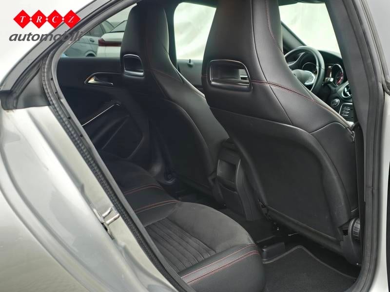 MERCEDES CLA 200d - 5