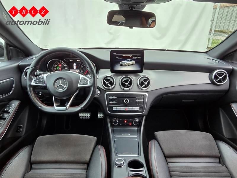 MERCEDES CLA 200d - 8