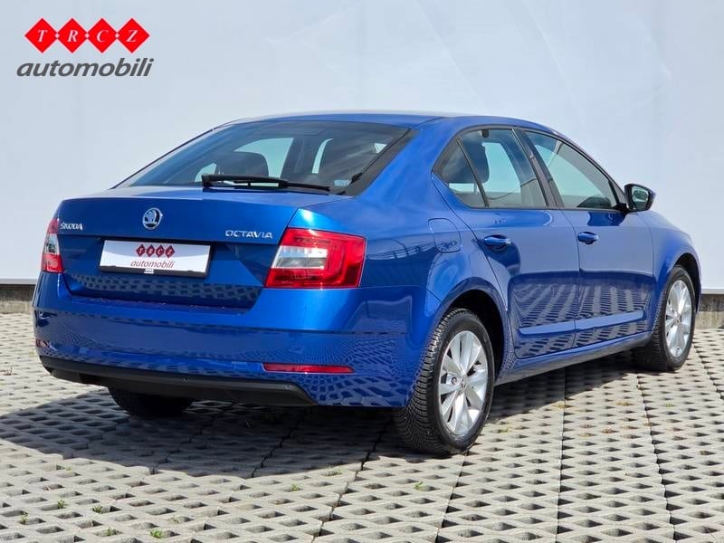 ŠKODA OCTAVIA 1.6 TDI STYLE - 4