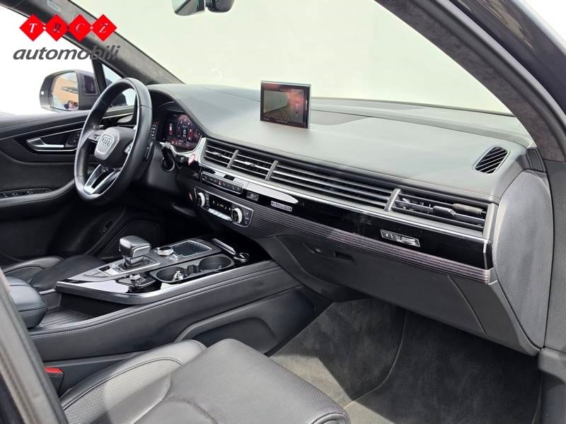 AUDI SQ7 4.0 V8 TDI quattro - 6