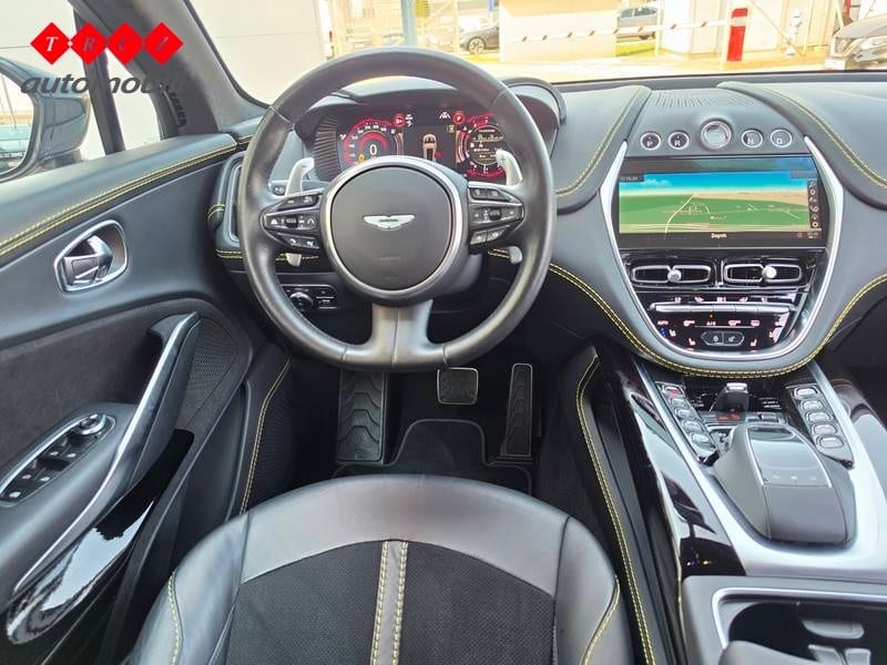 ASTON MARTIN DBX 4.0 V8 - 11