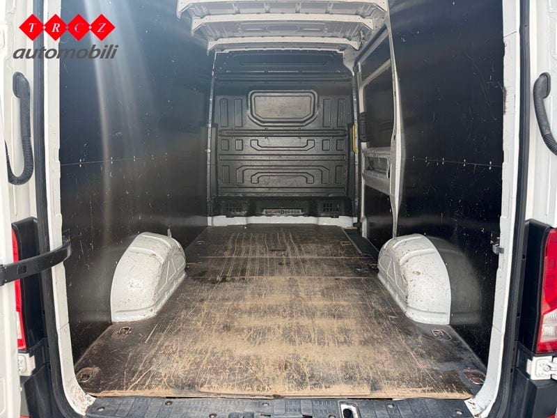 VW CRAFTER 2.0 TDI - 5