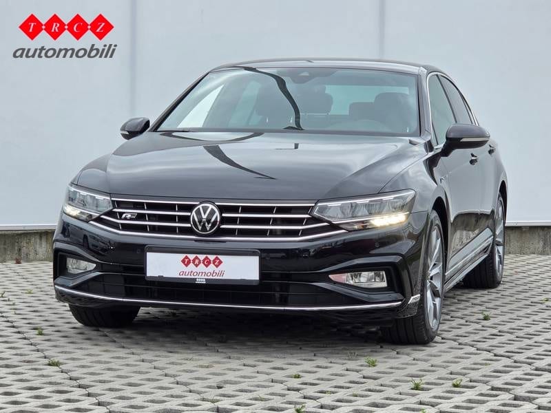 VW PASSAT 2.0 TDI R-LINE