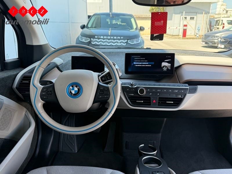 BMW i3 - 8