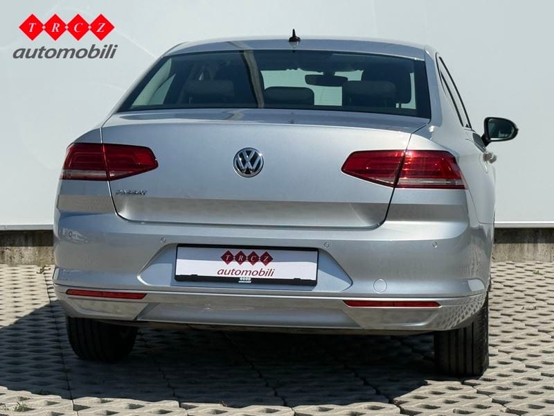 VW PASSAT 2.0 TDI Comfortline - 3