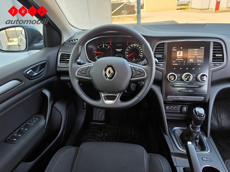 RENAULT MEGANE 1.5 DCI limo - 9