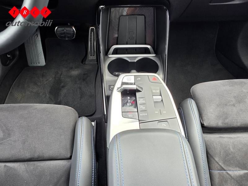 BMW SERIJA 2 218i Active Tourer - 10