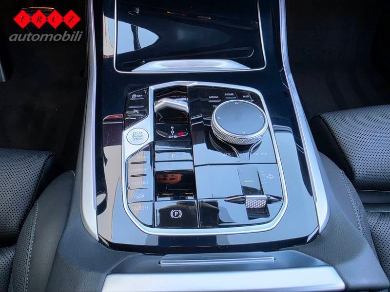 BMW X5 xDrive30d M SPORT - 12