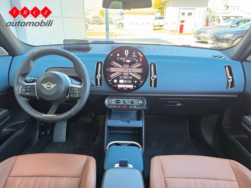 MINI COUNTRYMAN 1.5i FAVOURED - 9