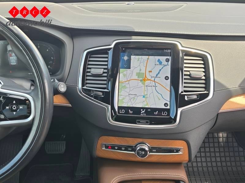 VOLVO XC90 B5 4WD *** 7 SJEDALA ** - 12