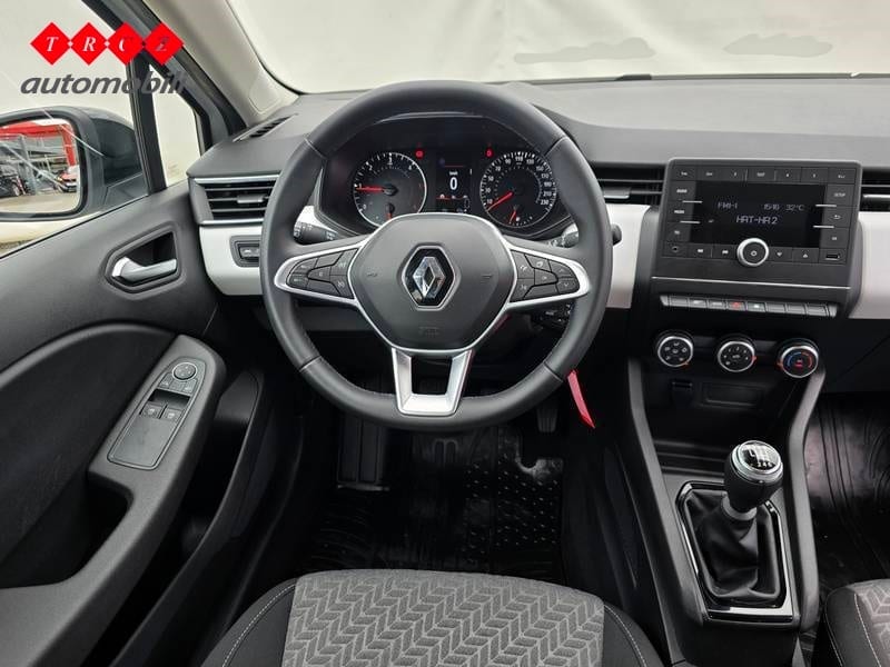 RENAULT CLIO 1.5 DCI LIMITED - 9