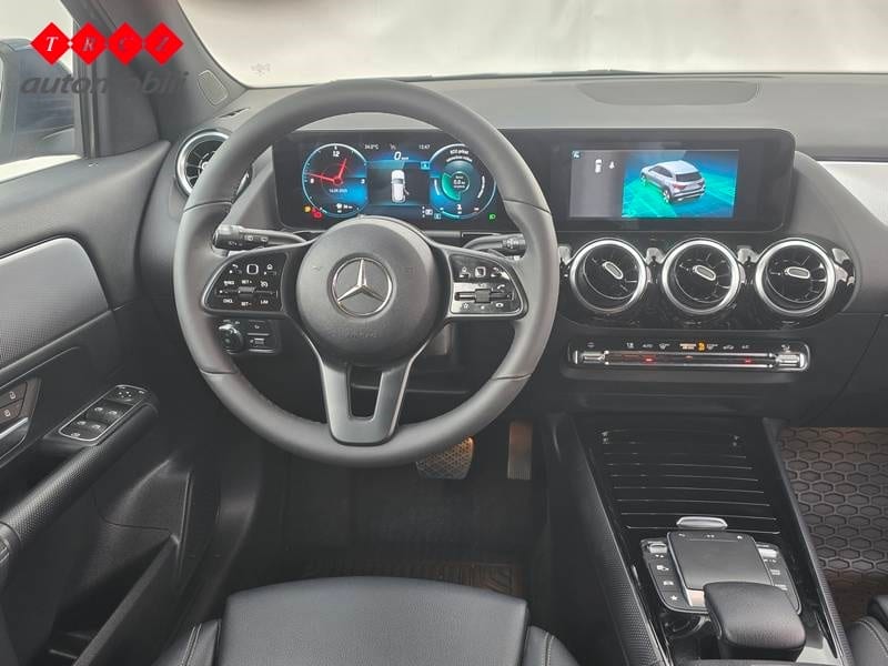 MERCEDES GLA 200d - 9