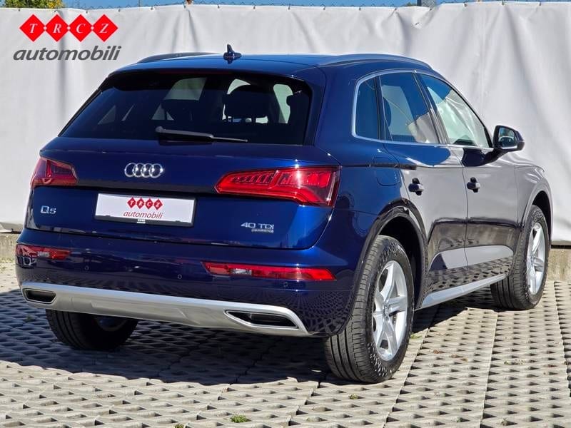 AUDI Q5 40 TDI quattro - 4