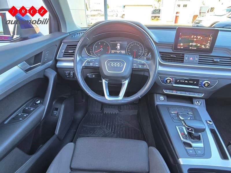 AUDI Q5 40 TDI quattro - 9