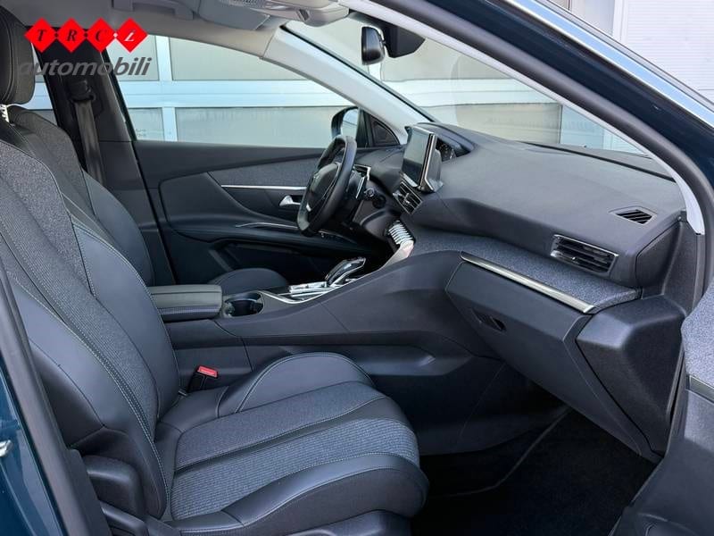PEUGEOT 3008 1.5 HDI EAT8 ALLURE - 5