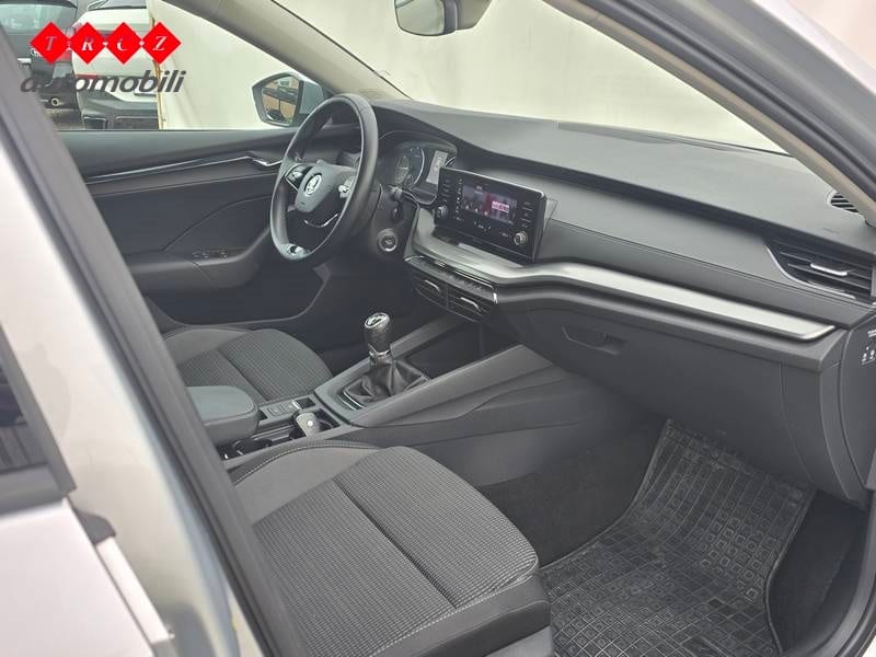 ŠKODA OCTAVIA Ambition 1.5 TSI - 6