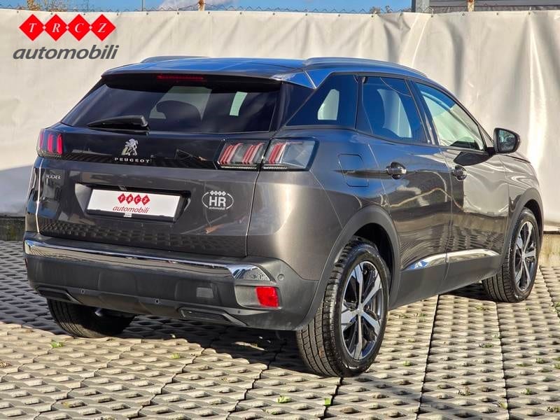 PEUGEOT 3008 1.5 HDI EAT8 ALLURE