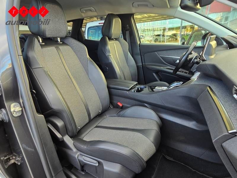 PEUGEOT 3008 1.5 HDI EAT8 ALLURE - 7