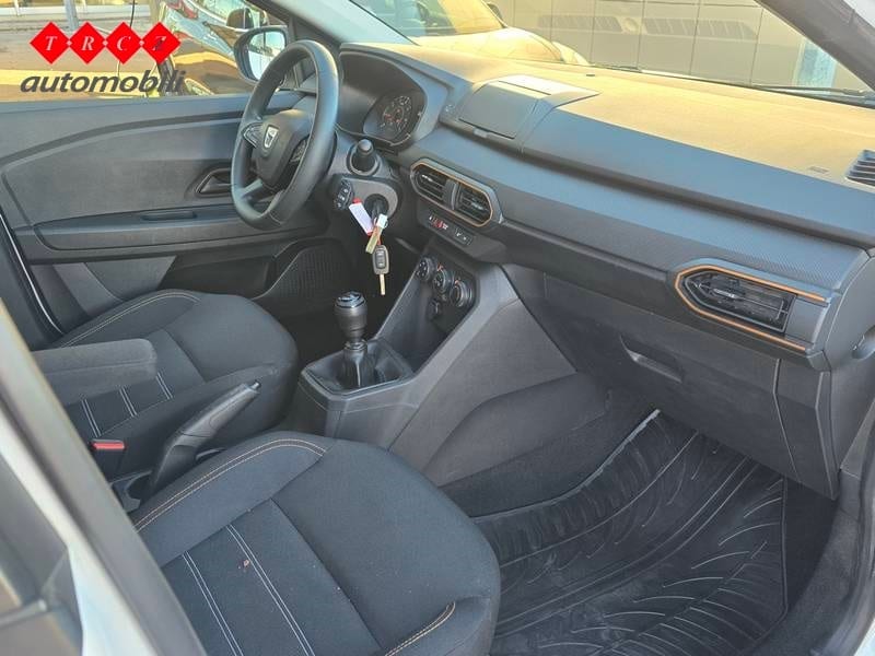 DACIA SANDERO Stepway Essential 1.0 ECO-G 10 - 6