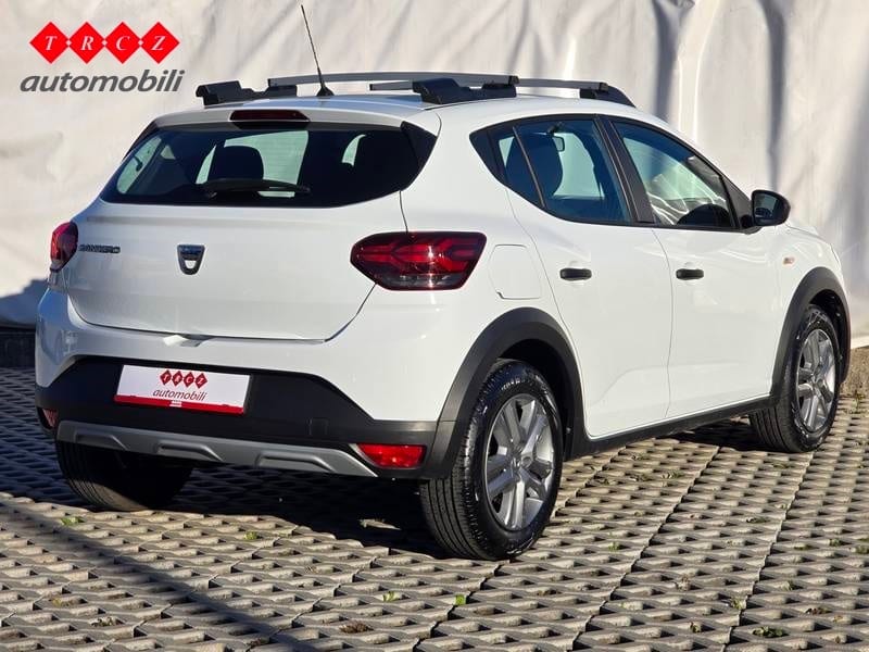DACIA SANDERO Stepway Essential 1.0 ECO-G 10 - 4