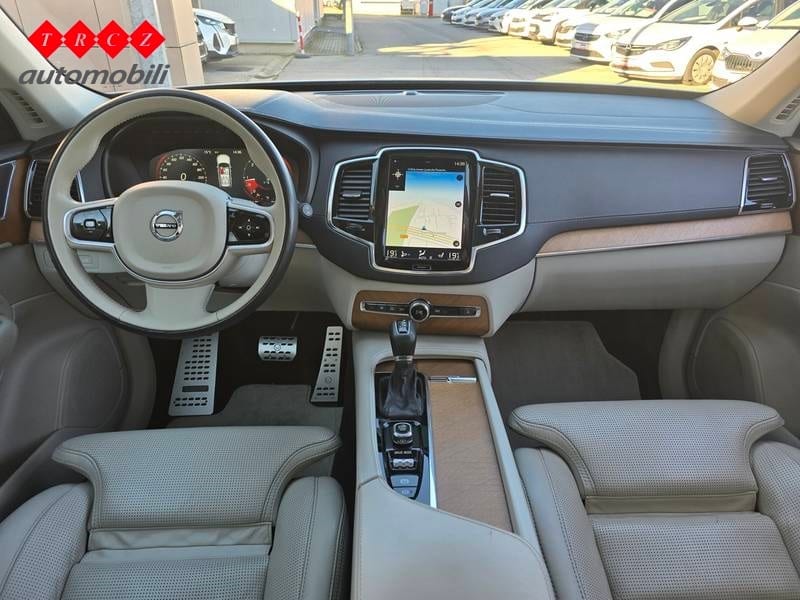 VOLVO XC90 D5 INSCRIPTION - 10