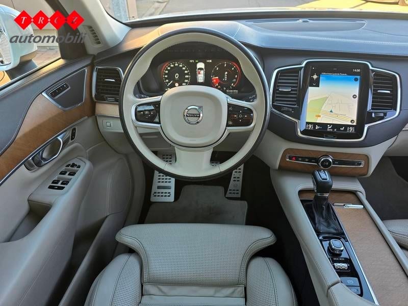 VOLVO XC90 D5 INSCRIPTION - 11