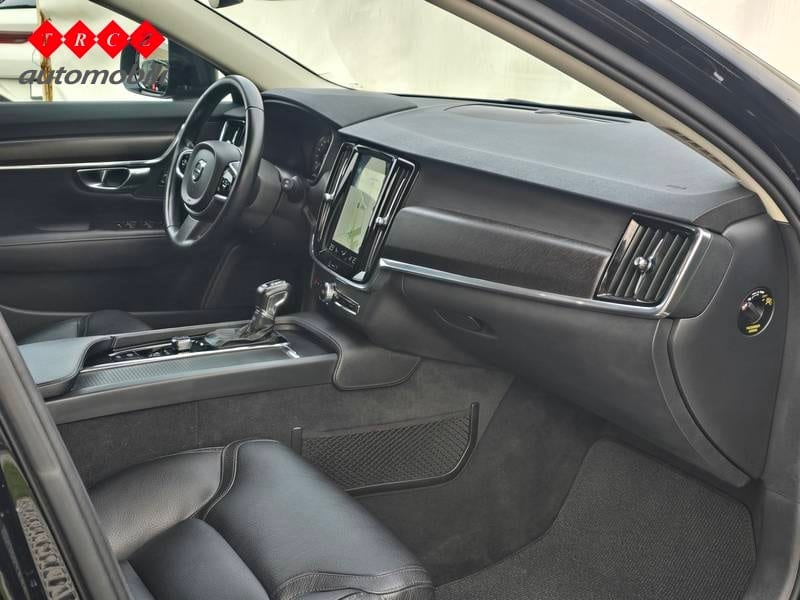 VOLVO V90 Cross Country D4 AWD - 6