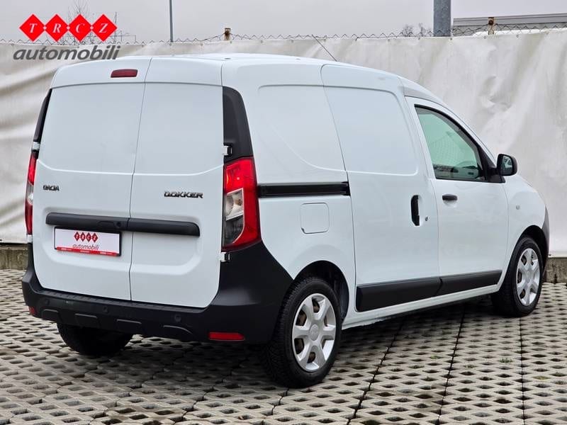 DACIA DOKKER 1.5 BLUE DCI ESSENTIAL - 4