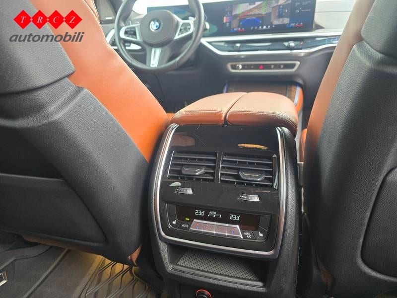 BMW X5 30d xDrive M SPORT - 8