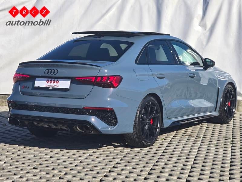 AUDI RS3 2.5 TFSI quattro - 4