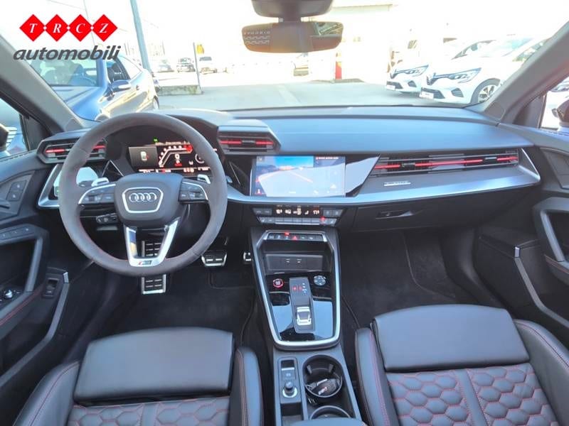 AUDI RS3 2.5 TFSI quattro - 9