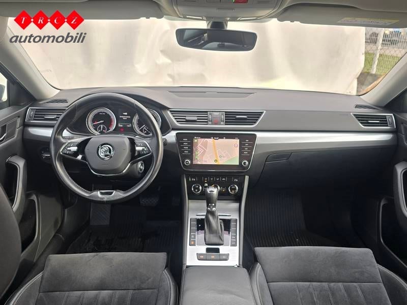 ŠKODA SUPERB COMBI 1.5 TSI DSG - 8