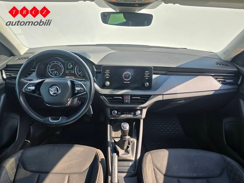 ŠKODA SCALA 1.0 TSI BUSINESS - 8