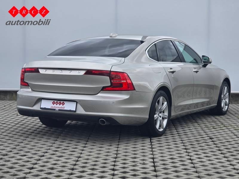 VOLVO S90 2.0 D3 - 4