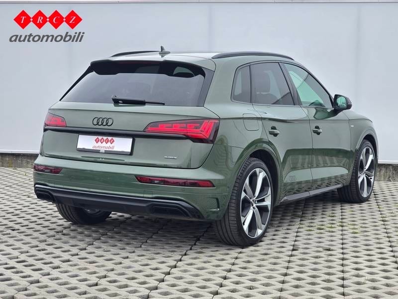 AUDI Q5 2.0 TDI quattro S line