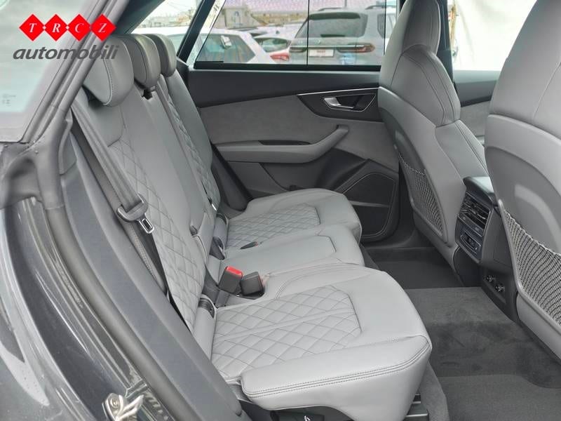 AUDI Q8 60 TFSIe - 5