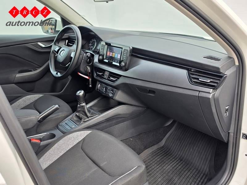 ŠKODA KAMIQ 1.0 TSI - 6