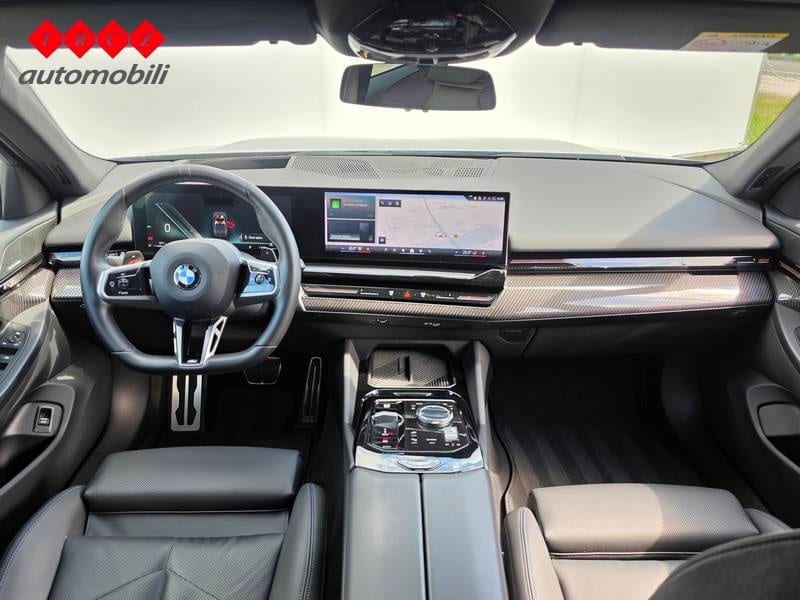 BMW SERIJA 5 520d xDrive M Sport - 8