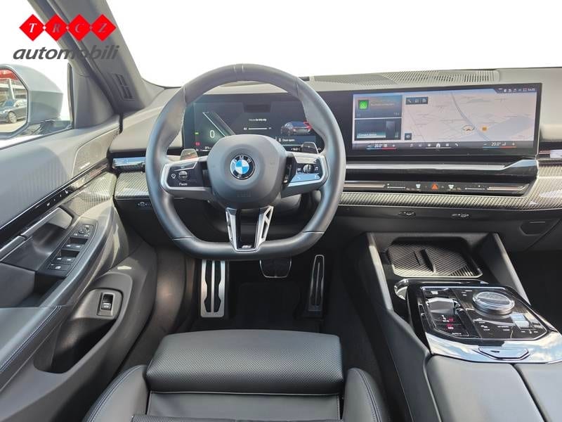 BMW SERIJA 5 520d xDrive M Sport - 10