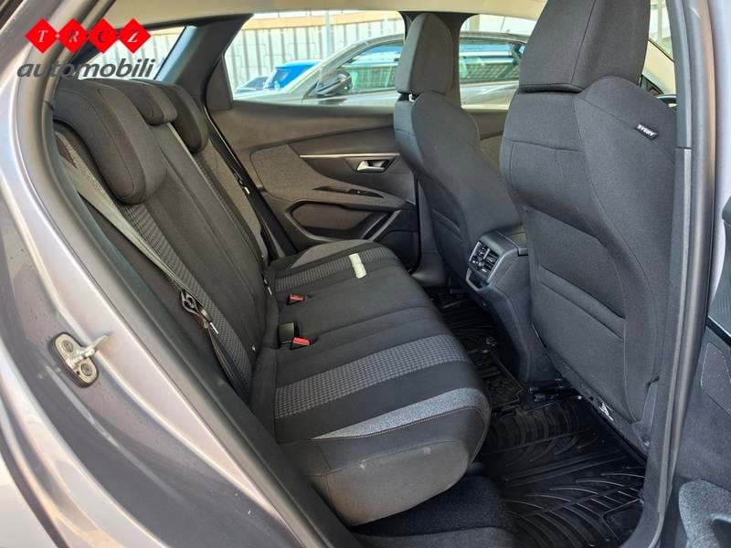 PEUGEOT 3008 ACTIVE BUSINESS 1.2 PureTech - 5