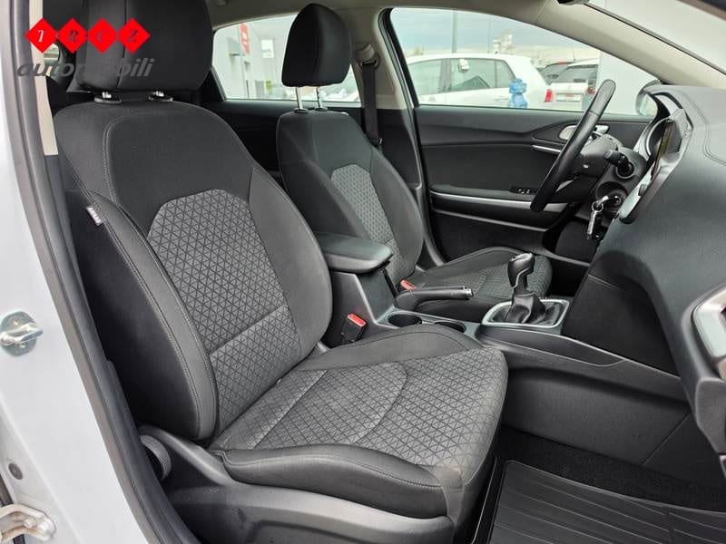KIA CEED 1.0 T-GDI LX CHAMPION - 7