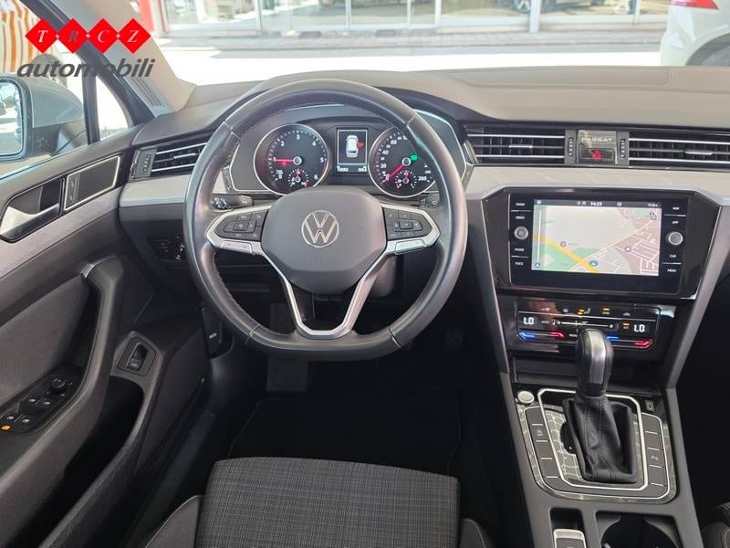 VW PASSAT VARIANT 2.0 TDI DSG - 9