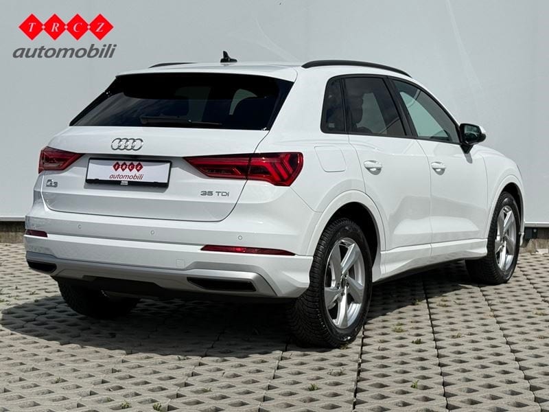 AUDI Q3 35TDI S tr Advanced+ - 4
