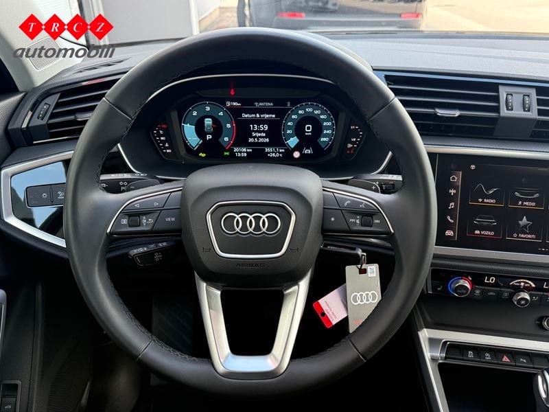 AUDI Q3 35TDI S tr Advanced+ - 9