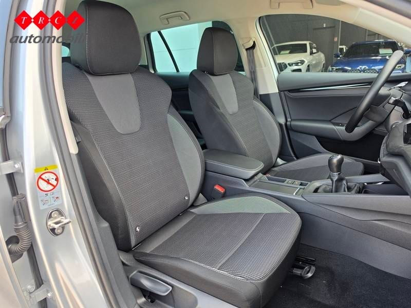 ŠKODA OCTAVIA 2.0 TDI Ambition - 7