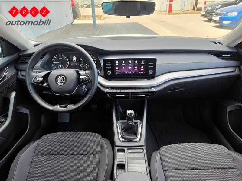 ŠKODA OCTAVIA 2.0 TDI Ambition - 8