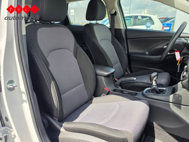 HYUNDAI I30 1.6 CRDI - 7
